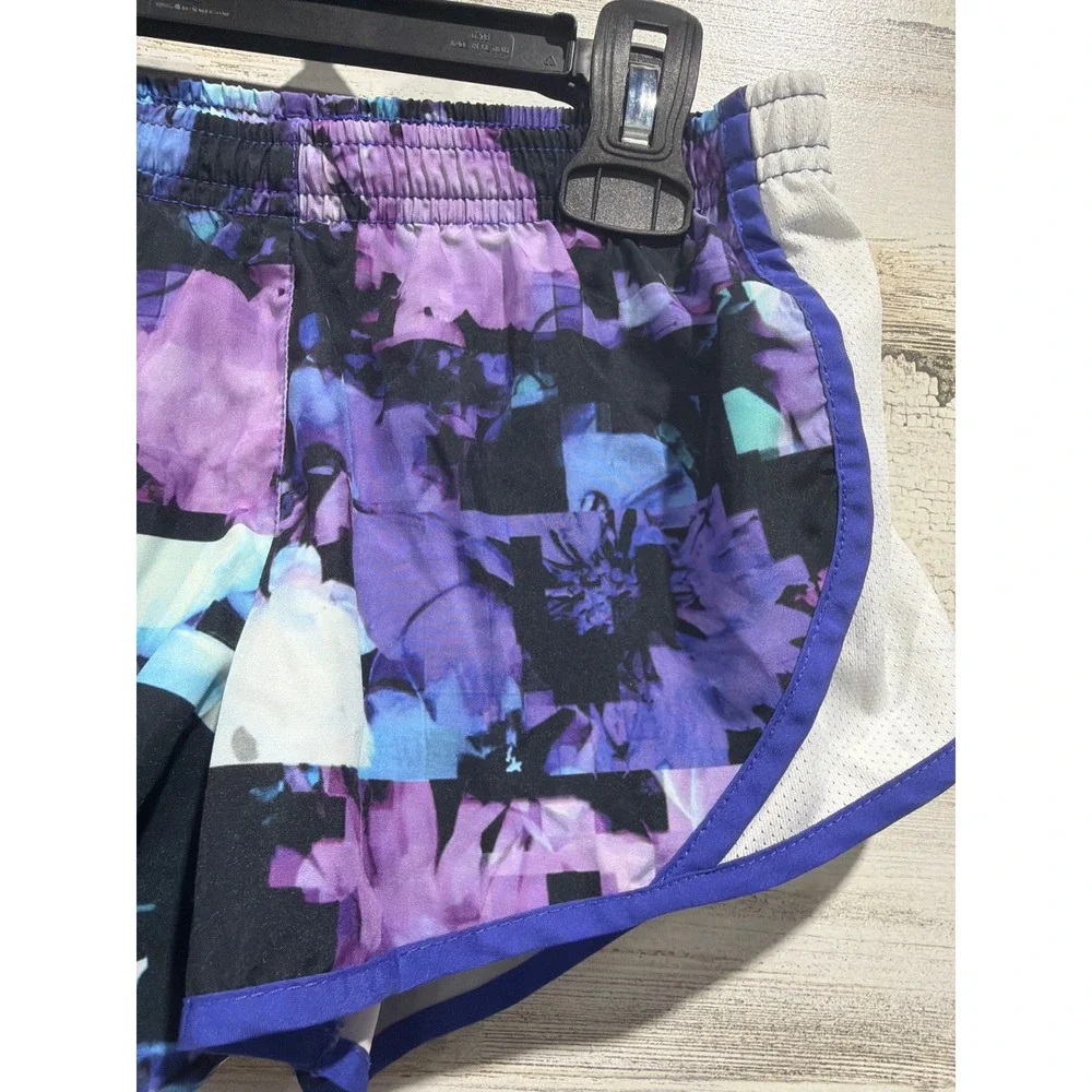 Nike Tempo Running Shorts Women XS Purple Floral Mesh Active Athletic *Flawed